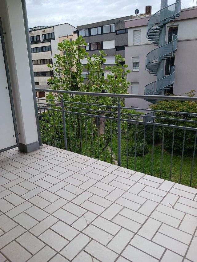 Zentrale 2-Zimmer-Wohnung mit Einbauküche und TG-Stellplatz - Foto 5