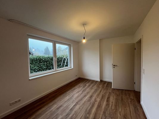 Schlafzimmer Bild 1