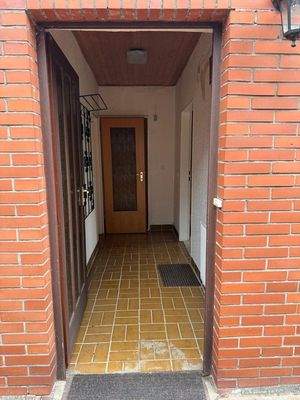 Eingang/ Anbau