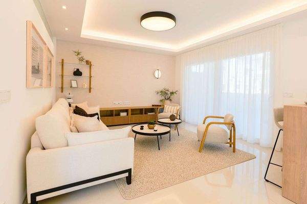 Lisa-43_web_2-scaled