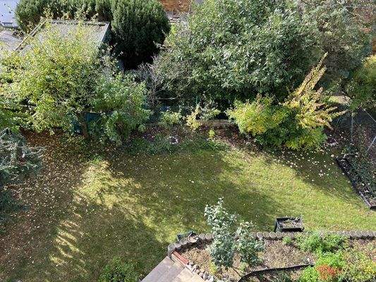 Gartenblick von der Dachterrasse