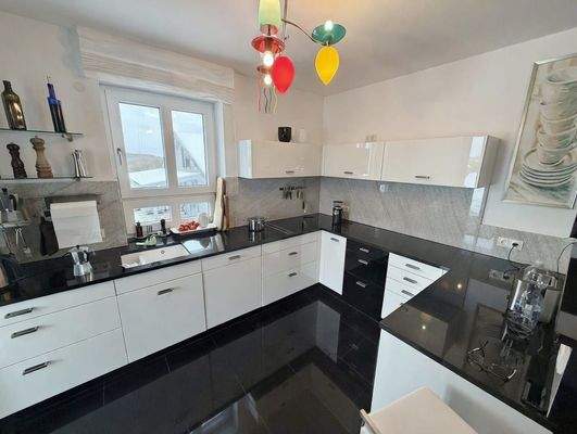 hochwertige Einbauküche