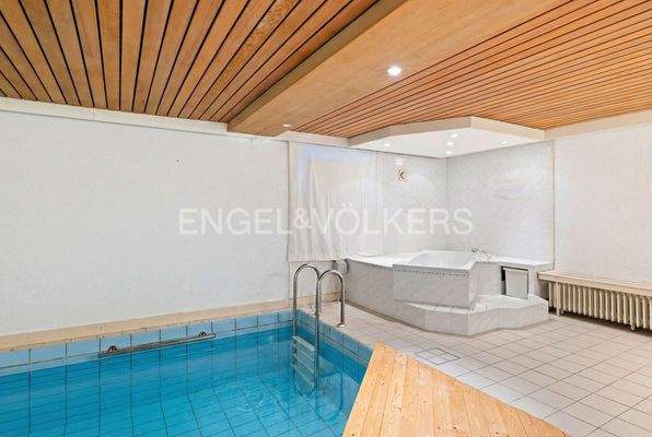 Schwimmbad 2(KI generiert mit Wassergefüllt)