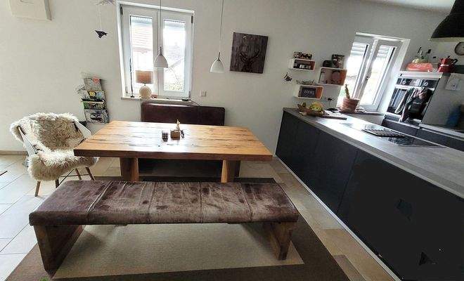 Küche mit Essbereich