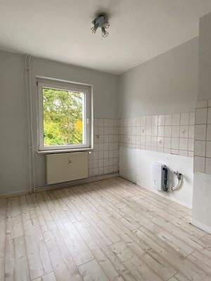 separate Küche (ohne Einbauküche)