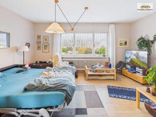 Schlafzimmer mit Tageslicht