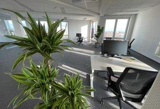 Arbeitsplatz im offenen Bereich