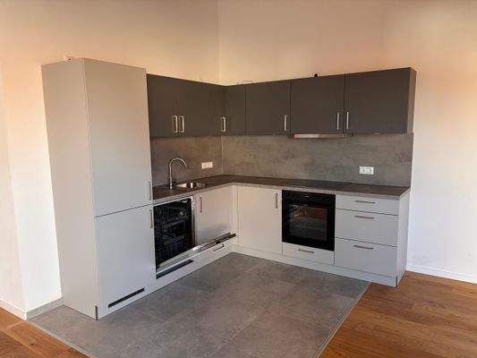 Küche eingebaut (1).jpeg