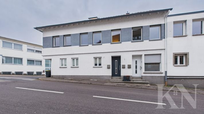 Außenaufnahme Front Straßenseite