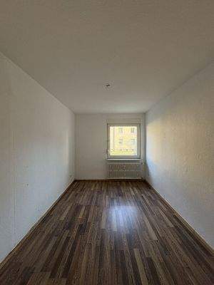 Kinder-/Arbeitszimmer