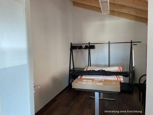 Büro 2 - Bild 2.jpg