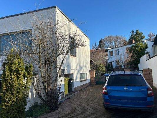 Nebengebäude/Garage/Stellfläche