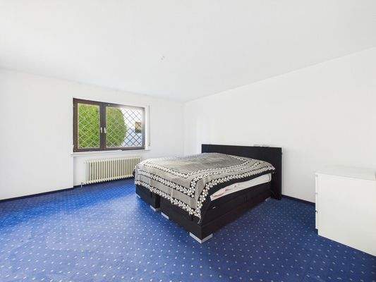 Gemütliches Schlafzimmer EG 