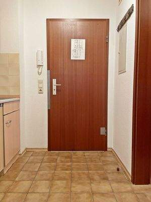 Flur mit Kochnische.jpg