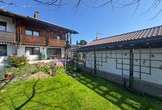 Hausansicht vom Garten