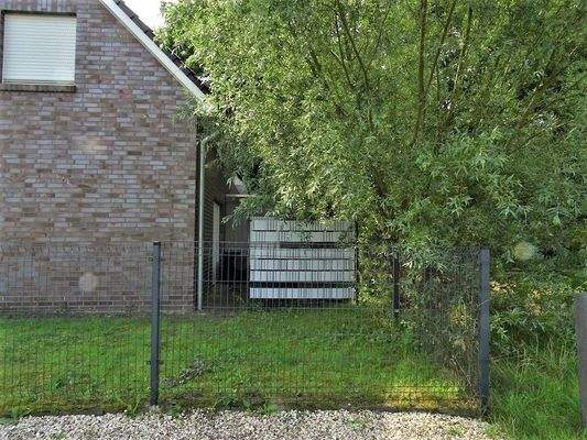 Gartenansicht HausNr-7.JPG