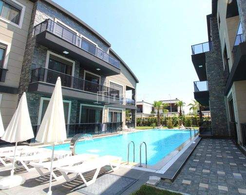 Flats in a Stunning Complex with Pool in Belek