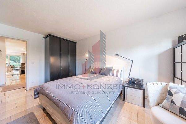 Diese hat zwei Schlafzimmer