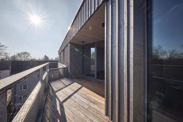 Balkon mit Blick nach Süden - HERDERGÄRTEN 3.4.2