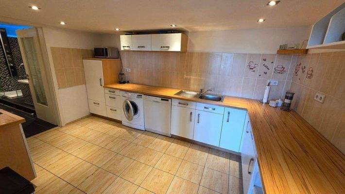 Küche ohne Fenster Bild 1.jpg