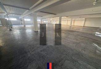 Halle Innenansicht 1