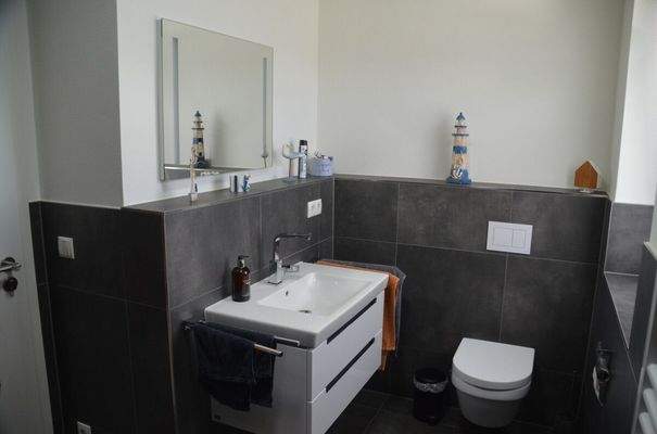 vollwertiges Badezimmer