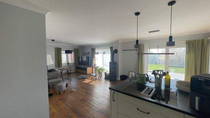 Wohn-Esszimmer-Küche KG4