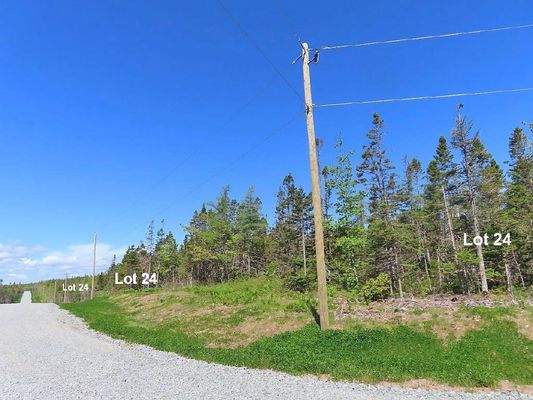 Cape Breton - 37-Hektar-Areal mit Atlantik-Zugang 