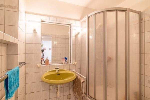 Duschbad im Souterrain