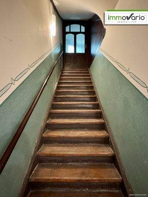 Treppe zum Souterrain