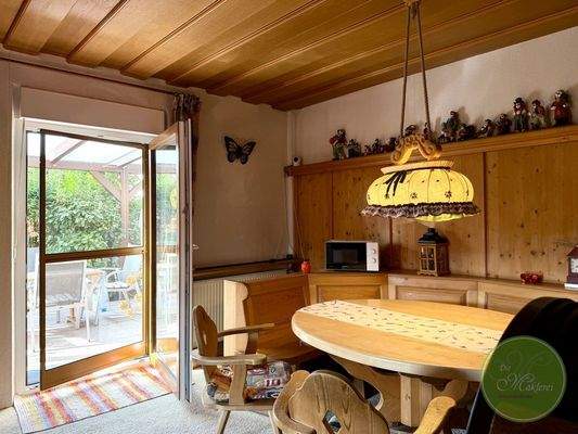 ... Ihrem Esszimmer.