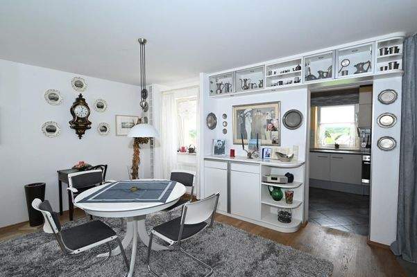 Praktische Regalwand