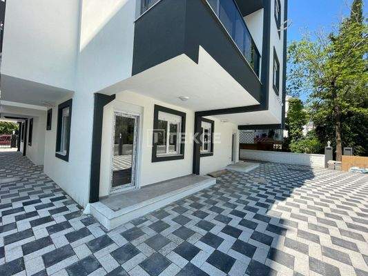 Ready to Move 2-Bedroom Flat in New Project in Antalya Muratpaşa