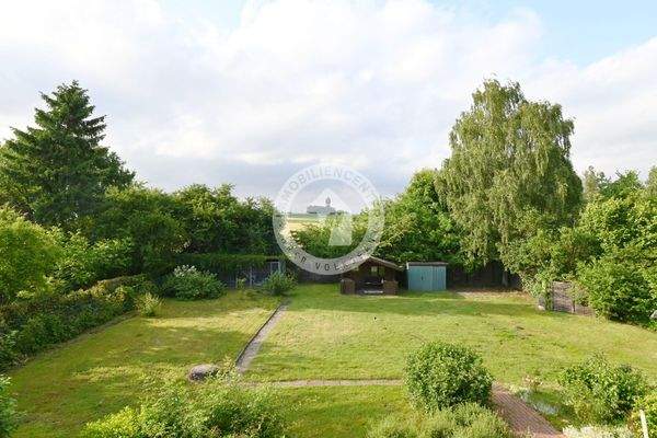 Aussicht Garten / Blick auf das Lanstroper Ei