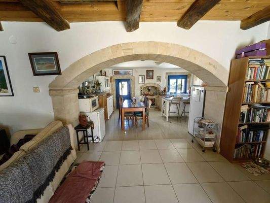 Kreta, Eleutherna: Freistehendes Steinhaus mit 2 unabhängigen Studios zum Verkauf