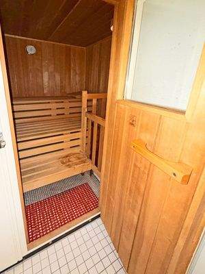 Sauna im Untergeschoss