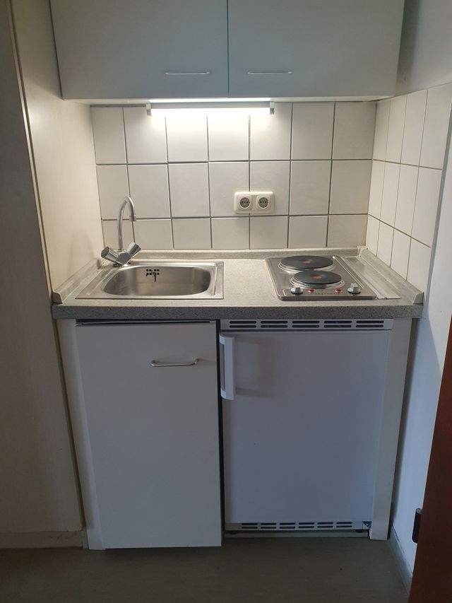 Innenstadtnahe 1 Zimmer-Wohnung mit Balkon - Photo 2