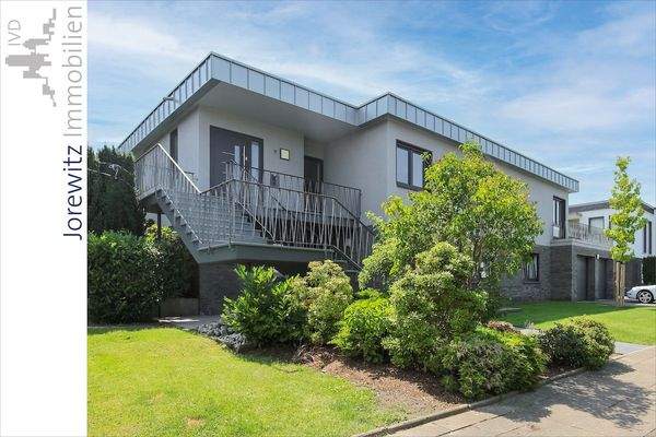 001 - Straßenansicht