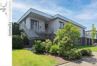 001 - Straßenansicht