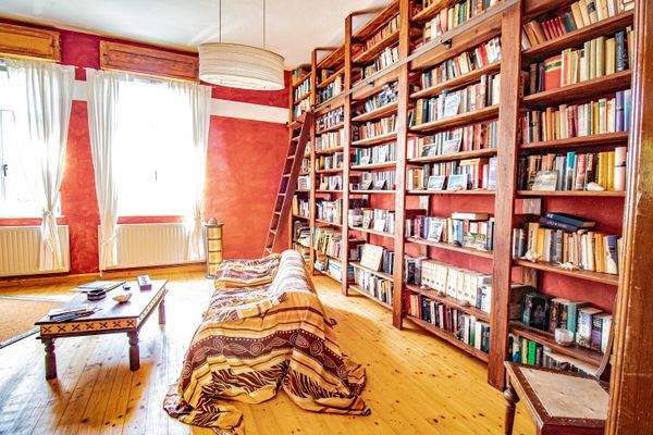 OG Raum Bibliothek