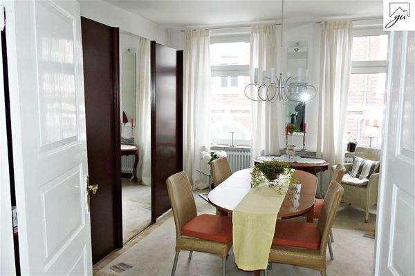 Wohnzimmer (Wohnung mit Wohnrecht)