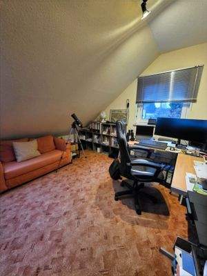 OG Büro oder Kinderzimmer