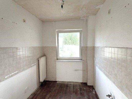 EG: z. B. zukünftiges Bad und separates Gäste-WC