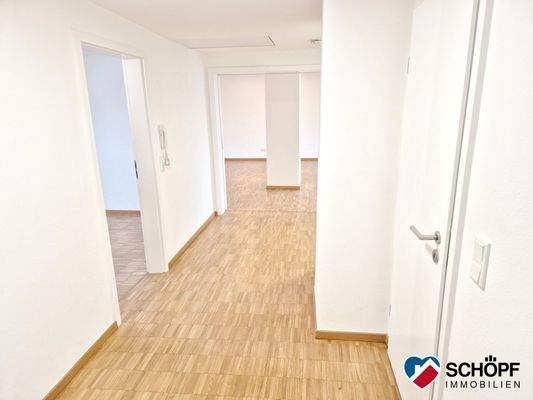 Diele von Küche Richtung Wohnzimmer