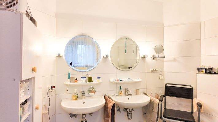 101101010010101- 10.JPG