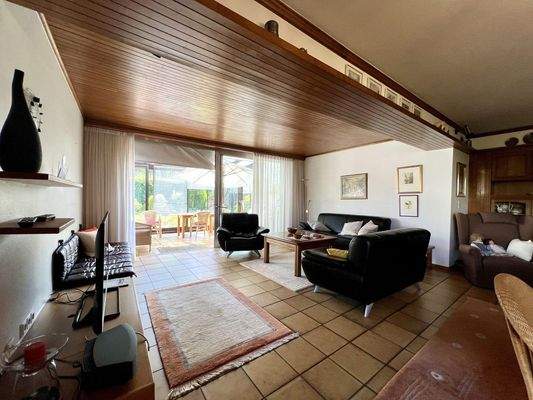 Wohnzimmer und Wintergarten