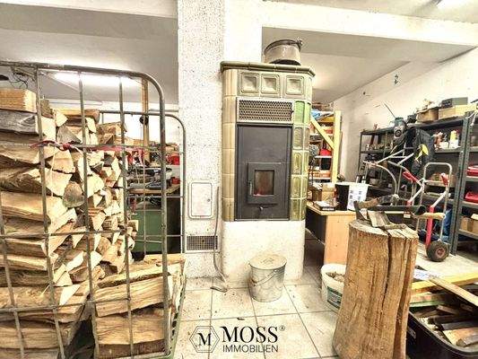 Holzheizung Werkstatt und Kachelofen