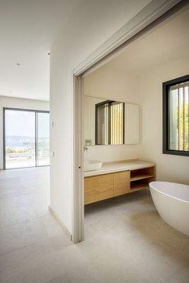 Villa mit Panoramablick auf das Meer zum Verkauf in Portals Nous, Mallorca