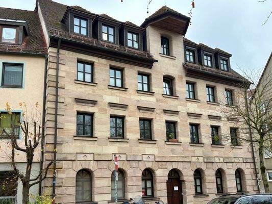 Wohnanlage mit attraktiver Sandsteinfassade