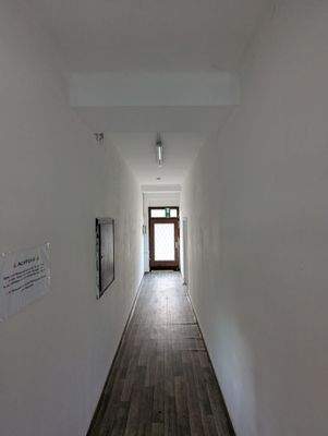 EG - Flur 1.jpg